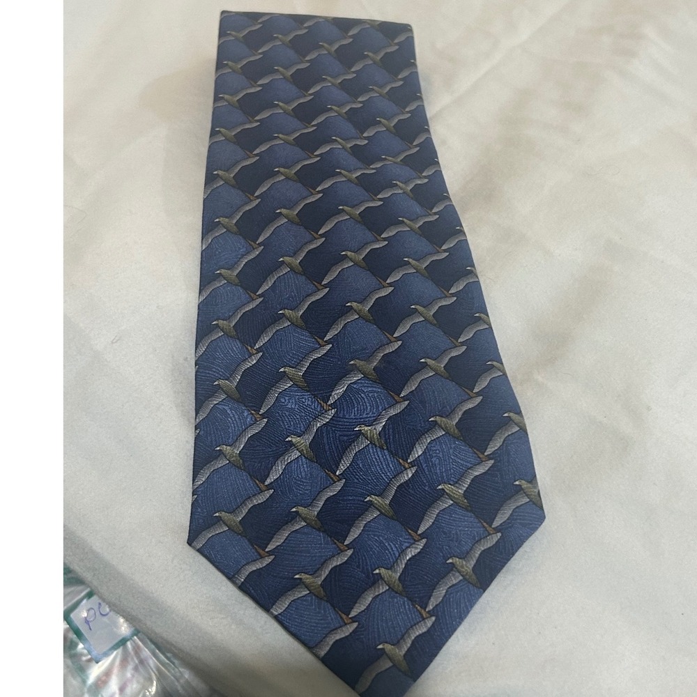 Nature Conservancy Red Tailed Tropic Bird Blue Silk Preservation Collection Tie
